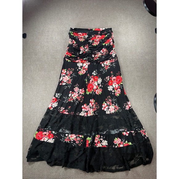 Stiletto's Black Red Floral Lace Tiered Maxi Skirt Smocked Ruched Waist Small